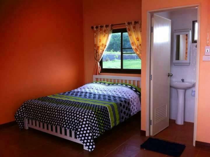 Hotel Baan Khao Kho Rim Tarn Zewnętrze zdjęcie