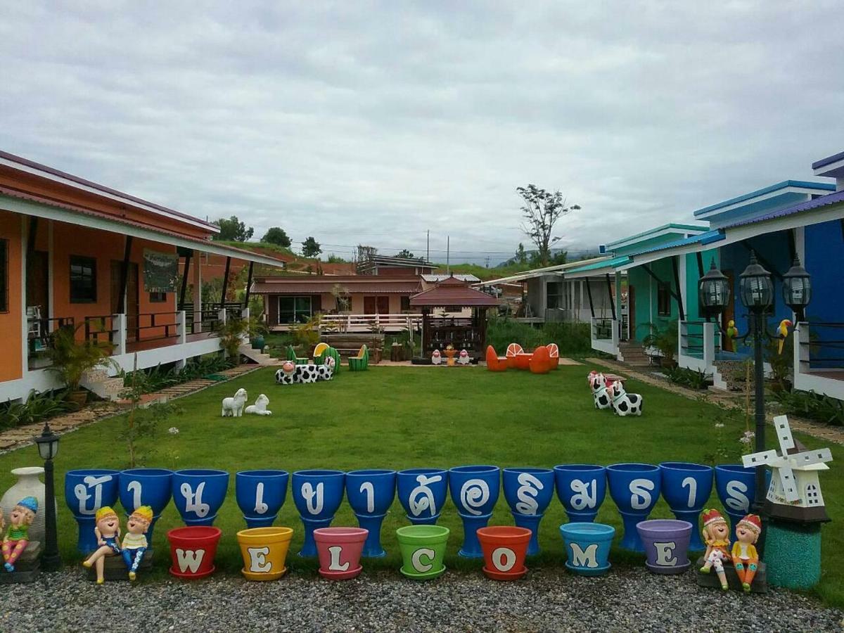 Hotel Baan Khao Kho Rim Tarn Zewnętrze zdjęcie